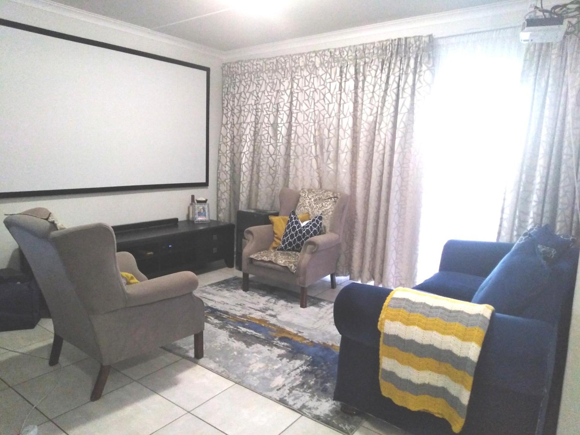 The Blyde Riverwalk Estate, R104 Bronkhorstspruit Road Apartment Pretoria Room photo